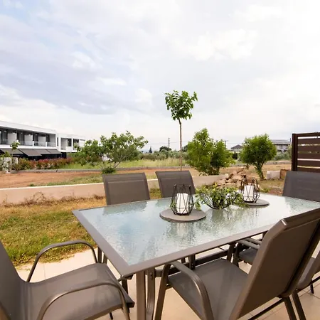 Harry Sea Side Family Apartment, Daire *