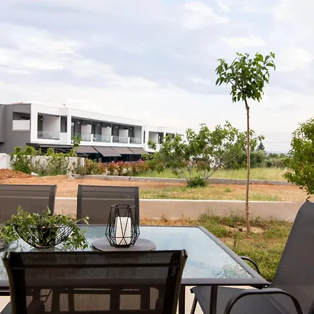 Apartment Harry Sea Side Family Apartment, Gerakini