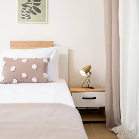 Harry Sea Side Family Apartment, * Gerakini