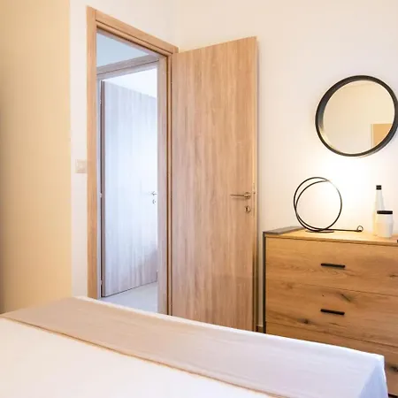 Harry Sea Side Family Apartment, Daire