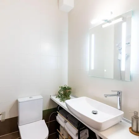 Harry Sea Side Family Apartment,