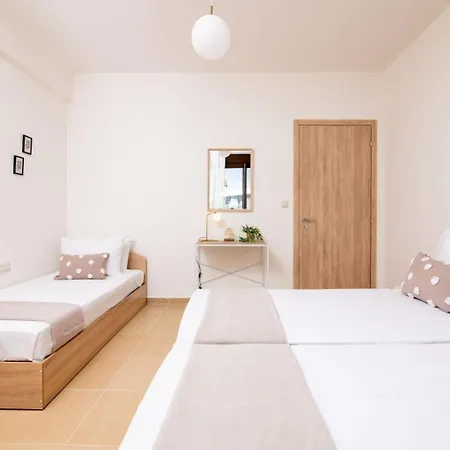 Harry Sea Side Family Apartment, Apartment Gerakini