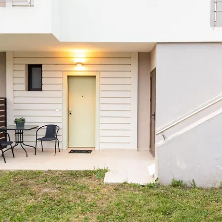 Harry Sea Side Family Apartment, Daire *