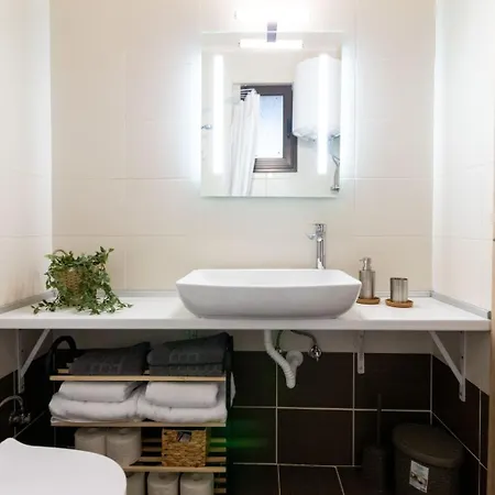 Διαμέρισμα Harry Sea Side Family Apartment, *